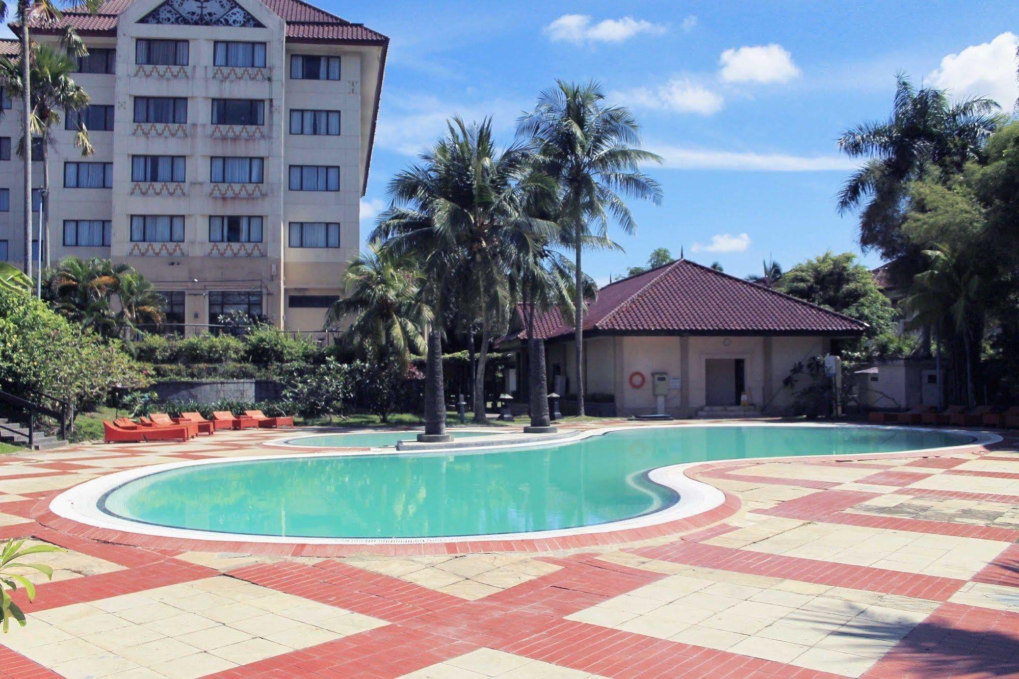 Le Grandeur Hotel Balikpapan Eksteriør bilde