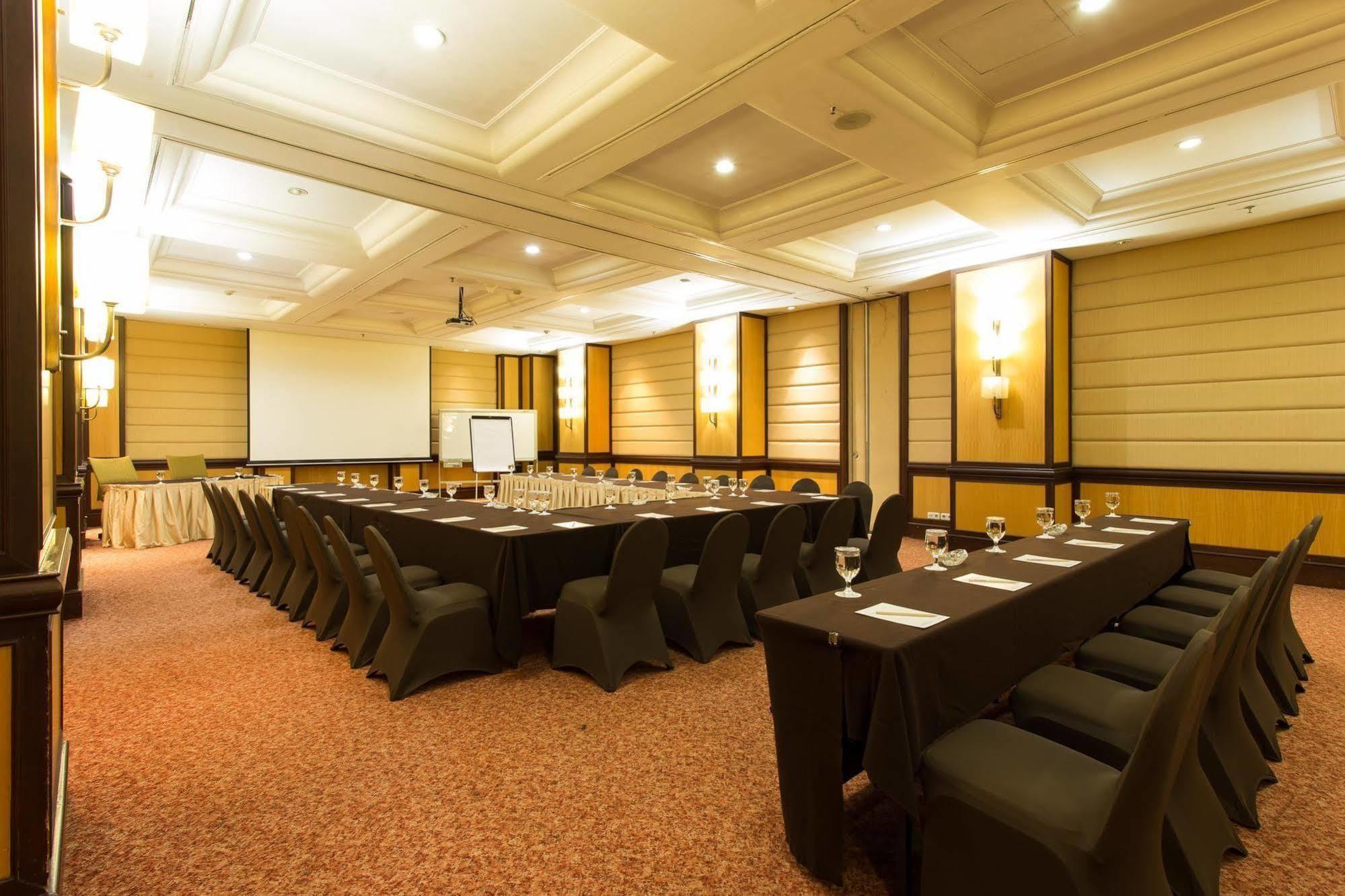 Le Grandeur Hotel Balikpapan Eksteriør bilde